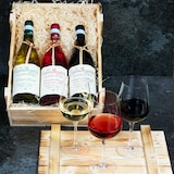 thumbnail of Geschenkset Abruzzo | Weinset mit Holzkiste und 3 ausgezeichneten Weinen (Rot, Weiß, Rosé) aus Italien