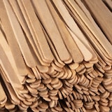 thumbnail of Agitateurs en bois 11 cm en boite distributrice par 1000
