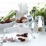 thumbnail of GASTROMAX   Küchenreibe klassisch weiß