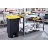 thumbnail of METRO Professional Poubelle, 120 L, avec pédale, jaune/noir