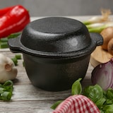 thumbnail of Gusstöpfchen Deckel u. Holzuntersetzer Gusseisen Grilltopf D: 10cm H: 9cm 0,3L