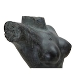 thumbnail of Escultura museo mujer cm 19x17x50