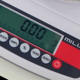 thumbnail of Milliot Balance laboratoire portée 400g précision 0.01g -