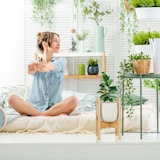 thumbnail of Relaxdays Pflanzenständer Bambus, 3er Set, Übertopfständer innen, Blumentöpfe bis D: 29 cm, Pflanzentopfhalter, natur