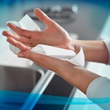 thumbnail of Scott Essuie-mains multiplis 1804 - pliés en Z - 1 épaisseur - 16 paquets x 250 feuilles (4 000 au total)