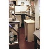 thumbnail of Step-On Classic container 87 ltr, Rubbermaid - beige