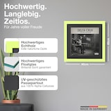 thumbnail of K-Möbel Schallplatten Rahmen Grün 2er Set 40x40cm mit Schwarzem Passepartout für das Cover