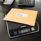 thumbnail of Dymo postweegschaal M5, weegt tot 5 kg, gewichtsinterval van 2 gram