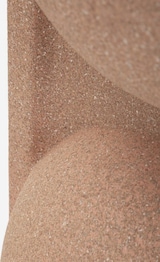 thumbnail of Nui 70,5 cm Outdoor-Vase – Kompakte rote Harzvase mit modernem und funktionalem Design