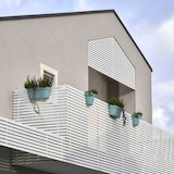 thumbnail of Balkon-Hängetopf UP, anthrazit Ø 25 cm,mit Wasserreservoir halbrund Anthrazit 25