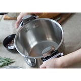 thumbnail of San Ignacio Córdoba - Olla a Presión 8L en Acero Inoxidable Apto para inducción