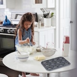 thumbnail of Relaxdays Muffinform, 2er Set, 12er Muffinbleche, antihaftbeschichtet, Carbonstahl, Muffins & Cupcakes, Ø  6,5 cm, grau