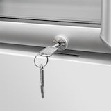 thumbnail of Frigorífico expositor para bebidas blanco 3 puertas vidrio abatibles 1360L ventilado 0 a 7°C LED con cerradura profesional Vaiotec Topline 12722