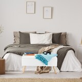 thumbnail of Relaxdays Sitzbank mit Stauraum, gepolstert, Holzbeine, Truhenbank Stoffbezug, HxBxT: 39,5 x 79,5 x 39,5 cm, beige