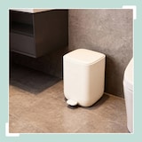 thumbnail of Relaxdays Mülleimer, 9 Liter, Absenkautomatik, entnehmbarer Inneneimer, matter Kunststoff, Treteimer mit Deckel, beige