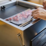 thumbnail of Envasadora Inteligente Sobremesa Mychef iSENSOR S Con Tapa Cúpula