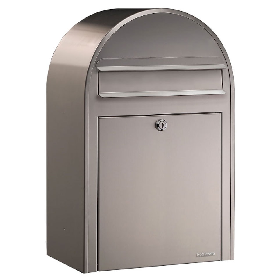 PROREGAL Abgerundeter Briefkasten Miami zur Gestell- oder Wandmontage |HxBxT 21x32x50cm | Einwurföffnung 26x4cm | Silber