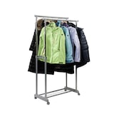 thumbnail of Tarrington House Perchero - barra doble, con ruedas, metal/plástico, 89 x 44 x 165 cm, negro