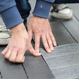 thumbnail of WellHome – Set van 3 Terrastegels 55,5x55,5 cm Kruiseffect Kleur Grijs Marte