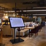 thumbnail of Securit® Expositor de Menu LED A4 "Black Star XXL" - Aço preto lacado - 8 faces