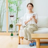 thumbnail of Relaxdays Pflanzenständer, 4 Ablagen, Pflanzentreppe Blumen & Kräuter, Metall Blumenregal, HBT: 72,5x44x22,5 cm, weiß