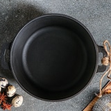 thumbnail of Bratpfanne aus Gusseisen - 2 Liter - Induktionsgeeignet - Bratpfanne aus Gusseisen - Mattschwarz