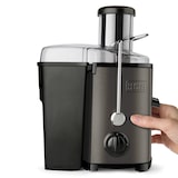 thumbnail of BLACK+DECKER BXJE600E Espremedor de frutas e legumes de 600W, 2 velocidades, 2 depósitos para polpa e sumo, extrator em aço inoxidável, boca de 62 mm.