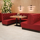 thumbnail of Gastro Sitzbank Amsterdam | 100 cm breit | Samtstoff in Rot | Chesterfield | Dinerbank