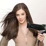 thumbnail of Braun HD 710 SatinHair7 Iontec & Satin Protect Haartrockner