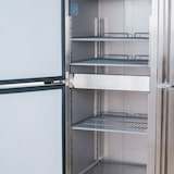 thumbnail of Romux® Kühlschrank mit 4 Türen 134 cm mit Umluftkühlung | Gastro Kühlschrank aus Edelstahl mit 1065 L Kapazität - 6 Einlegeböden und 580 W