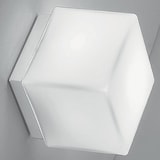 thumbnail of Dado Square Wand- oder Deckenleuchte aus mattweißem Metall mit satiniertem Opal-Triplex-Glasdiffusor, E27-Fassung, Maße 16 x 16 x 16,5 cm