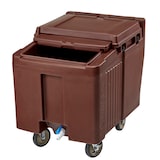 thumbnail of CAMBRO - ICS125L-131 - Carro para conservar y transportar hielo - 2 ruedas fijas, 2 giratorias y 1 con freno 57 kg - 80 x 58,5 x 74,5 cm - Castaño