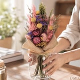 thumbnail of LAYBA Trockenblumenstrauß Bunt mit Jute – Rosa und Bordeaux