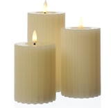 thumbnail of LED Kerze Liv Echtwachs gerillt geriffelt flackernd H:12cm Timer creme