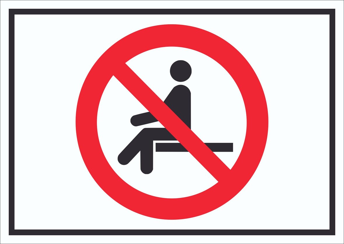 Sitzen verboten Symbol Schild A0 (841x1189mm)