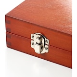 thumbnail of Caixa de madeira Derwent com 35 peças (contém: lápis de esboço, lápis de cor, lápis de aguarela e um caderno de esboços).