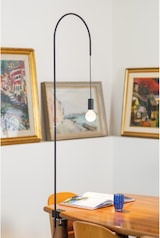 thumbnail of Zafferano - Wire-Tischleuchte mit Klemme, 200° schwenkbar, H152 cm, lackiertes Metall, E27-Glühbirne max. 60 W enthalten - Rot