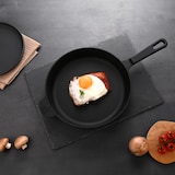 thumbnail of Gusseisenpfanne, Ø 28 cm, Serie CI 350