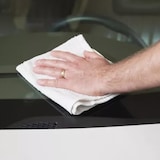 thumbnail of Hidrovidro (50ml) - Hidrorrepelente para superfícies de vidro e cristal que repele a água e a sujidade, facilitando a limpeza