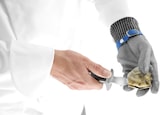 thumbnail of HENDI Schnittfeste Handschuhe, zertifiziert, mittel, (L)305mm