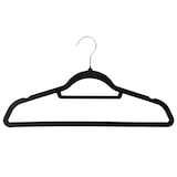 thumbnail of SVITA Kleerhangerset van 50 ruimtebesparende antislip fluwelen zwarte kleerhangers