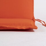 thumbnail of Almofada laranja padrão com encosto de poltrona empilhável de jardim