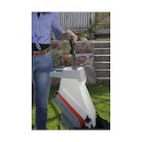 thumbnail of Elektrische groenteversnipperaar 2500W 2 gehard stalen messen Takken tot 45mm 45L zak IKRA