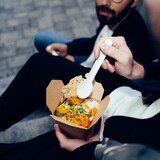 thumbnail of #IAMPLASTICFREE 50 Stück Snackbox 400ml aus braunem Kraftpapier - Asiabox, Dönerbox, Einwegbox, biologisch abbaubar, hitzeresistent, ungebleicht