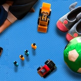 thumbnail of Relaxdays Bodenschutzmatte, 24 Puzzlematten für Sport & Fitnessgeräte, 30x30 cm, 2,16 m², Schaumstoff, BPA-frei, blau