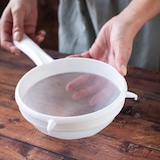 thumbnail of Fackelmann Colino con rete a maglia fitta in plastica, bianco, diametro 15 cm per filtrare e scolare