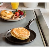 thumbnail of Lodge | Batterie de cuisine en fonte naturelle 3 pièces | 2 poêles, Crêpière + Accessoires | Sain et sans PFAS | Tous feux dont induction, four & BBQ