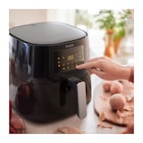 thumbnail of PHILIPS HD9270/70 Airfryer Essential XL Heißluftfritteuse in schwarz, 2000W