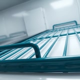 thumbnail of Romux® Gefrierschrank mit 2 Türen 148 cm mit Umluftkühlung | Gastro Gefrierschrank aus Edelstahl mit 1300 L Kapazität - 6 Einlegeböden und 580 W