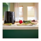 thumbnail of Essential Airfryer HD9200/90